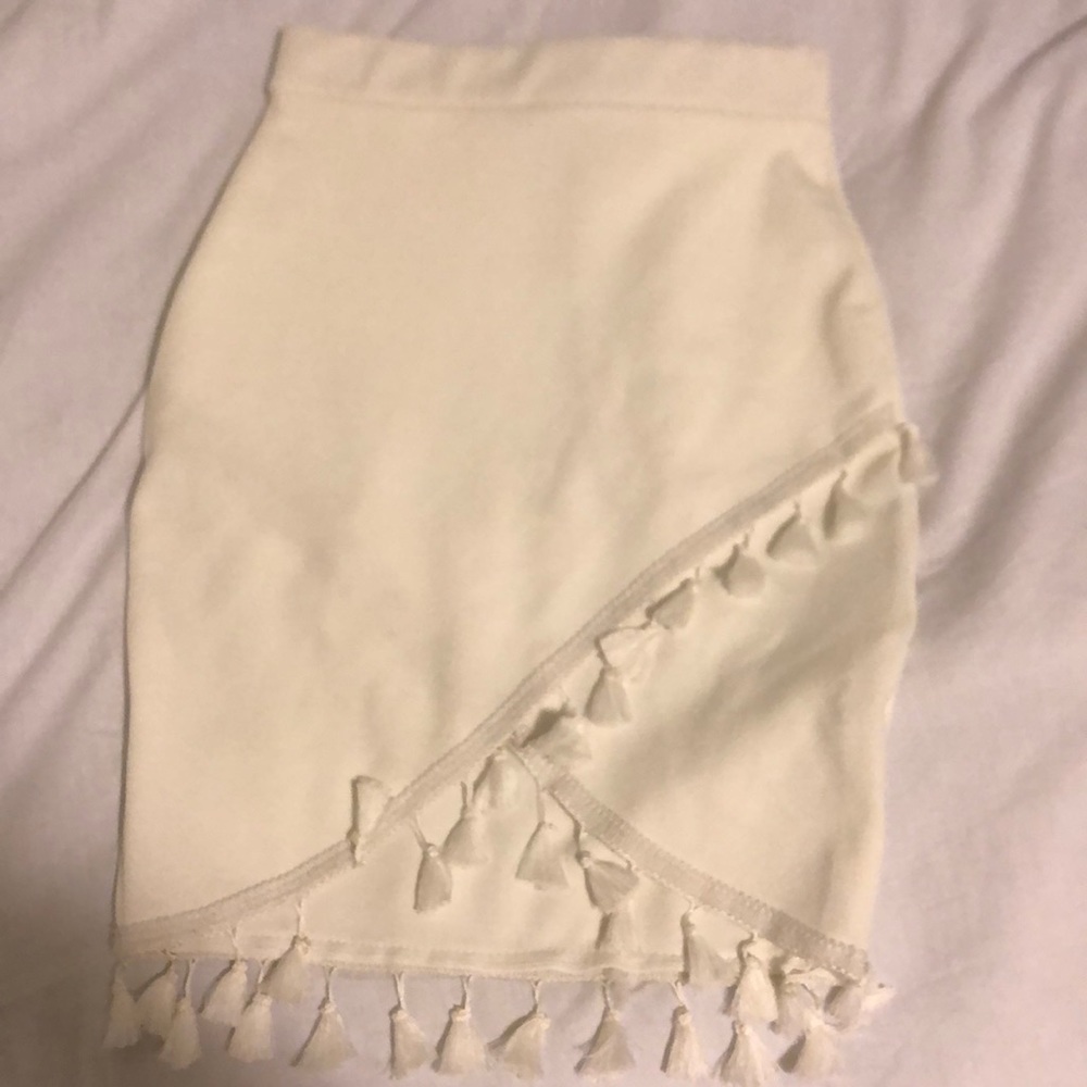 Pretty little thing tight skirt
